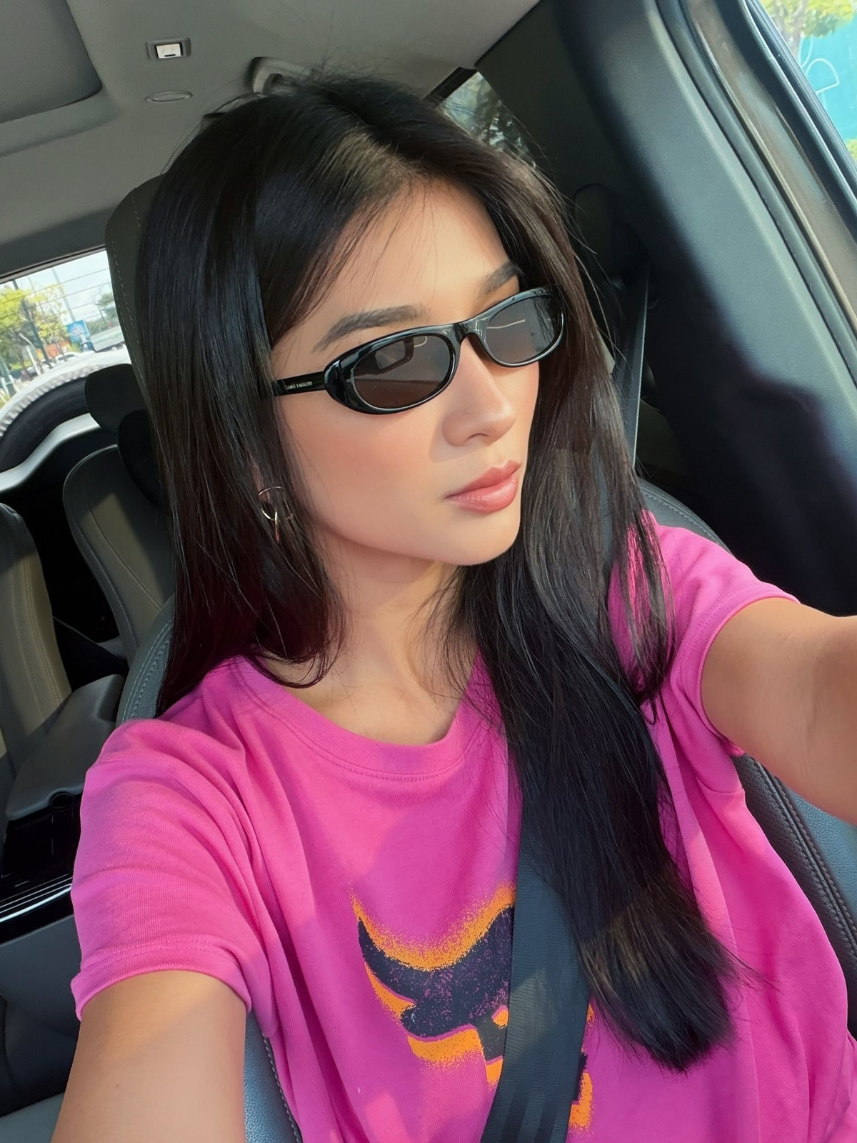 Nhiều khán giả nhận xét Kim Tuyến ngày càng mặn mà, đằm thắm hơn so với thời trẻ.