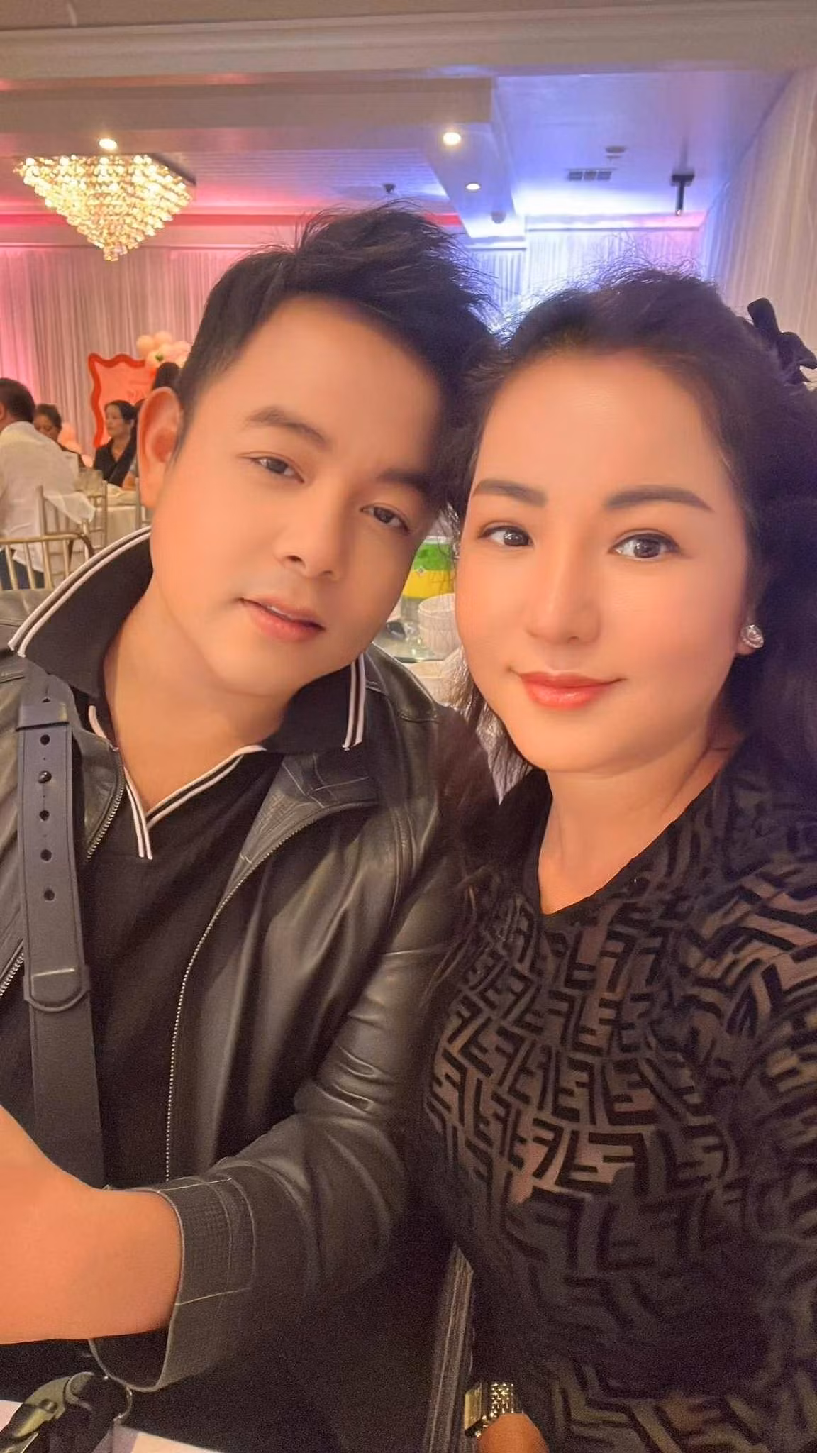 Nghệ sĩ Thúy Nga và Quang Lê giữ tình bạn thân thiết sau nhiều năm định cư xứ người. Ảnh: FB Trần Thuý Nga