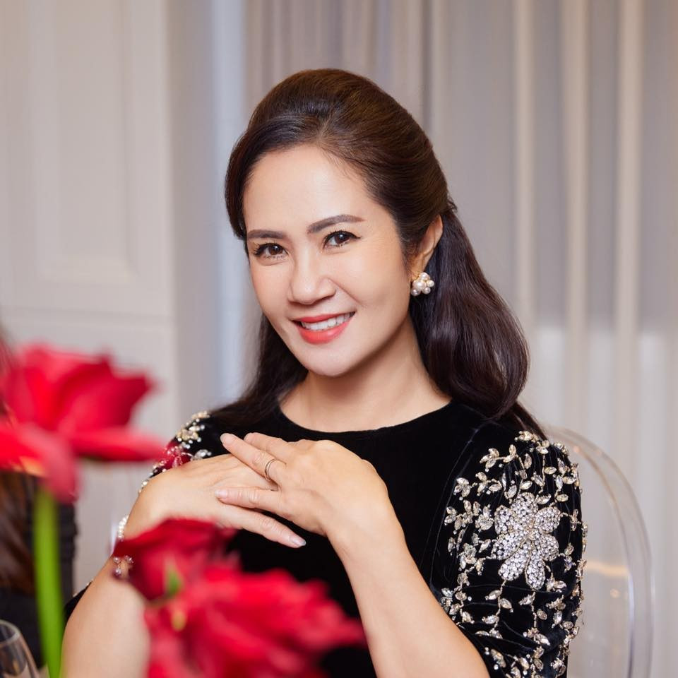 NSƯT Nguyệt Hằng ngày càng nhuận sắc. Ảnh: FB Nguyệt Hằng Cao