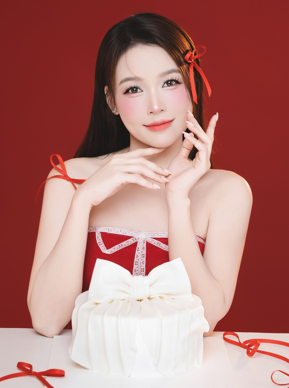 View - 'Phú bà' Sam gây choáng vì nhan sắc ngọt ngào như tuổi 20 | Báo Tri thức và Cuộc sống - TIN TỨC PHỔ BIẾN KIẾN THỨC 24H