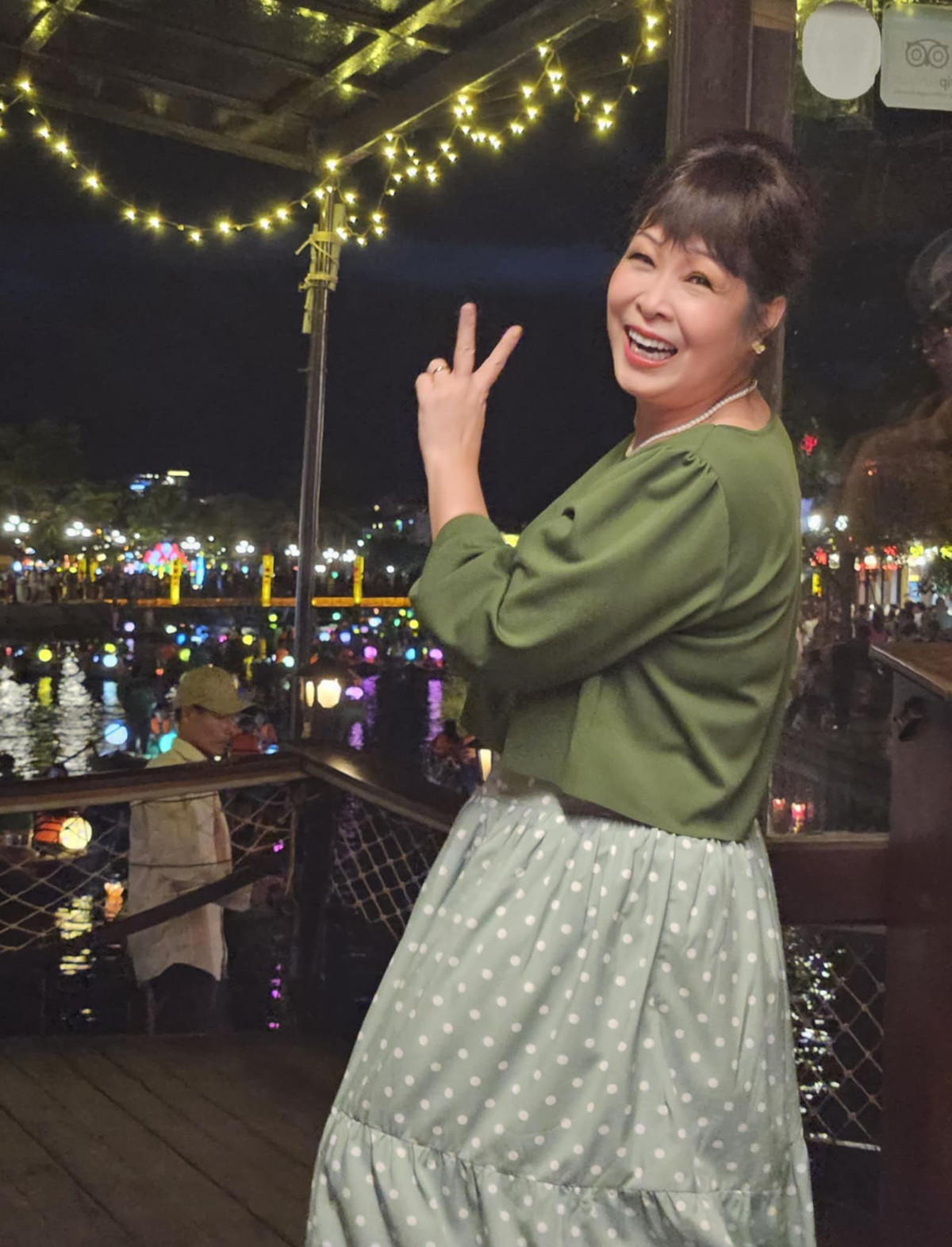 NSND Hồng Vân tận hưởng chuyến đi quay phim ở Hội An, Đà Nẵng như đi du lịch. Ảnh: FB Hồng Vân