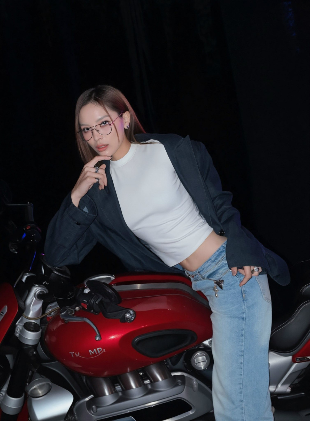 Để sở hữu thân hình "vạn người mê" như hiện tại, Kỳ Duyên đã trải qua quá trình siết cân vô cùng nghiêm túc.