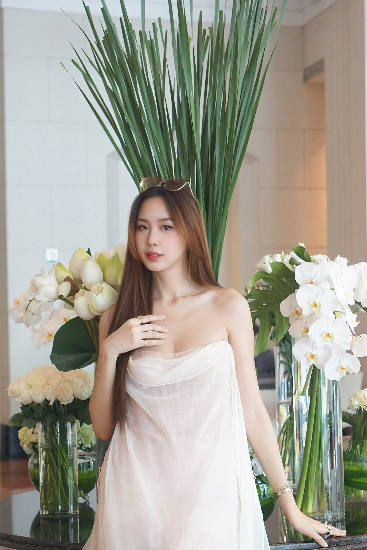 Có thể thấy, sau thời gian đăng quang và tích cực tập luyện, Bảo Ngọc ngày càng hoàn thiện về hình thể, trở nên quyến rũ và tự tin hơn.