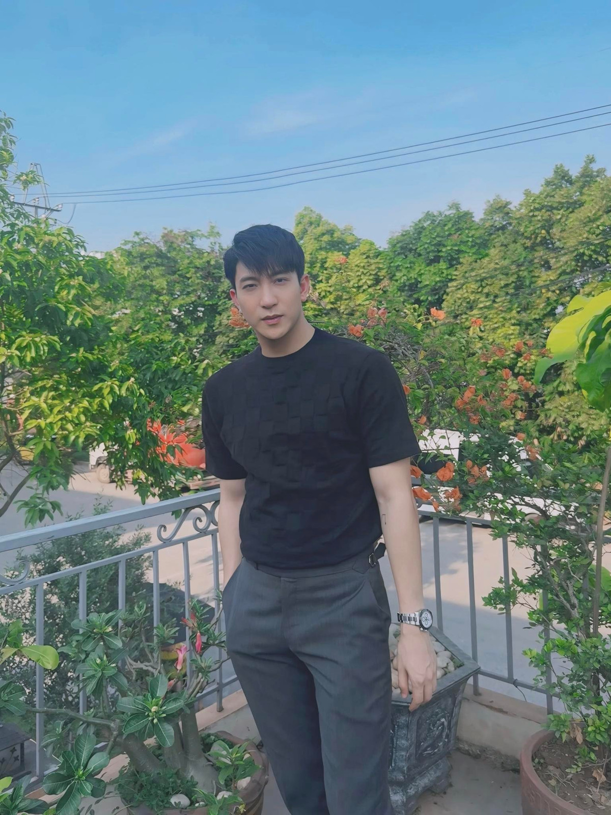 Gần đây nhất, B Trần gây chú ý khi tham gia đóng phim Dịu dàng màu nắng. Ảnh: FB B Trần