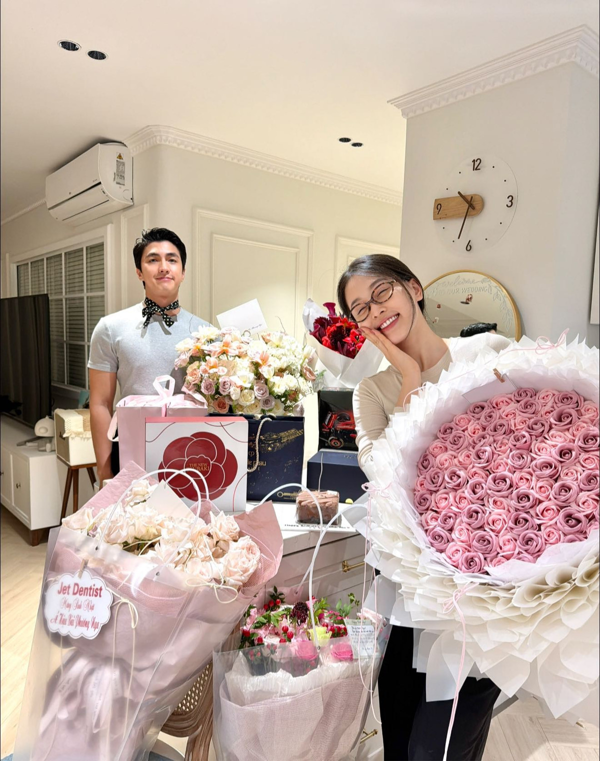 Á hậu Phương Nga nhắn gửi bản thân: "Chúc bạn tuổi mới bớt cảm vặt, ăn nhiều vừa không béo, vừa không bị ngộ độc, đi golf đều mà không đau lưng". Ảnh: IG phuongngabui