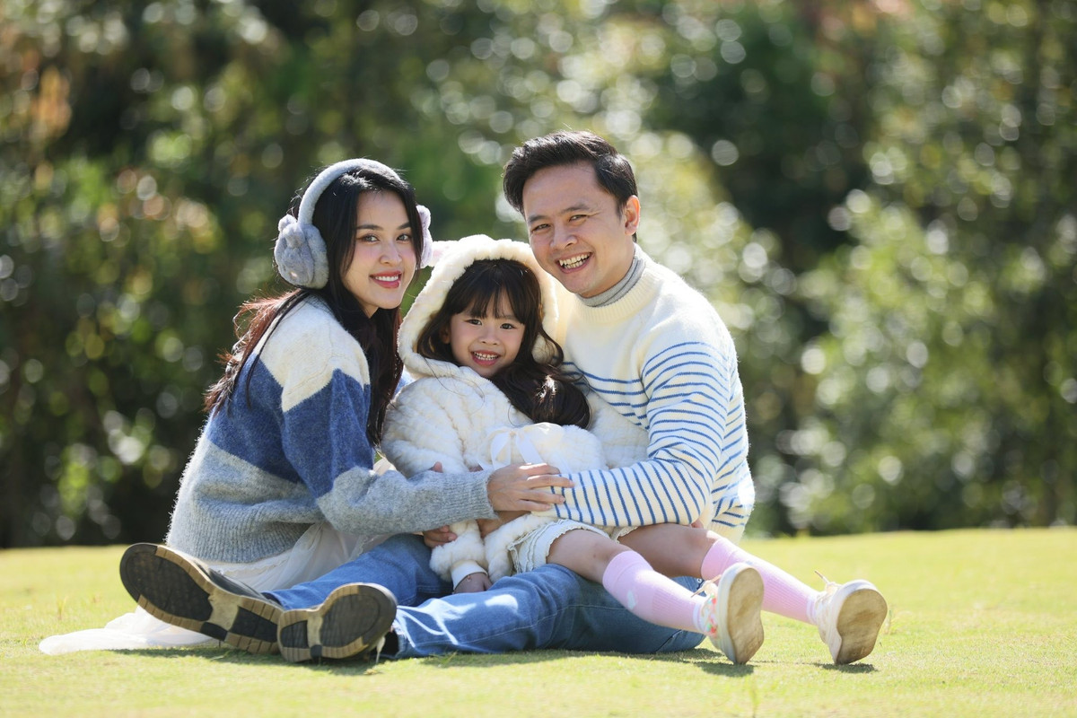 Dù đã bước vào độ tuổi gần 40, Lê Tú Vi vẫn khiến công chúng bất ngờ bởi nhan sắc trẻ trung và phong thái tươi tắn.