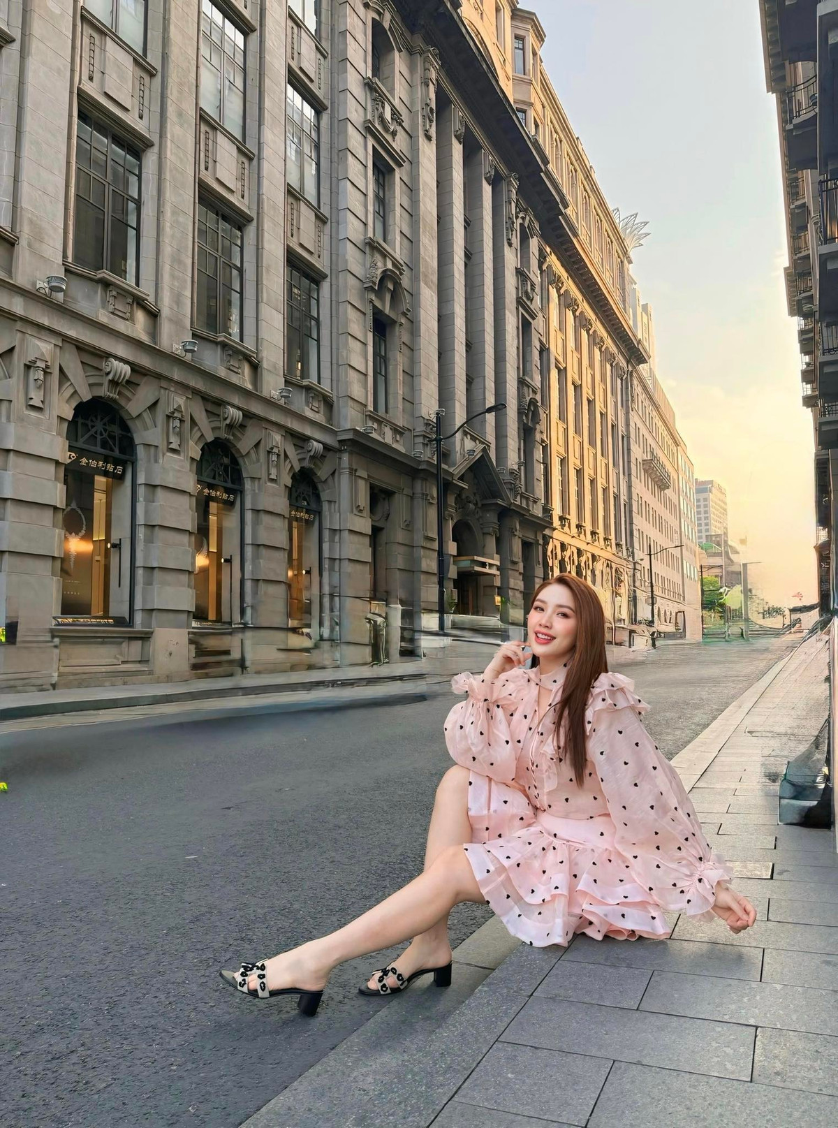 Ca sĩ Bảo Thy chia sẻ: "Hạnh phúc không đến từ những gì ta có, mà từ cách ta nhận ra những gì mình đang có". Ảnh: FB Bảo Thy