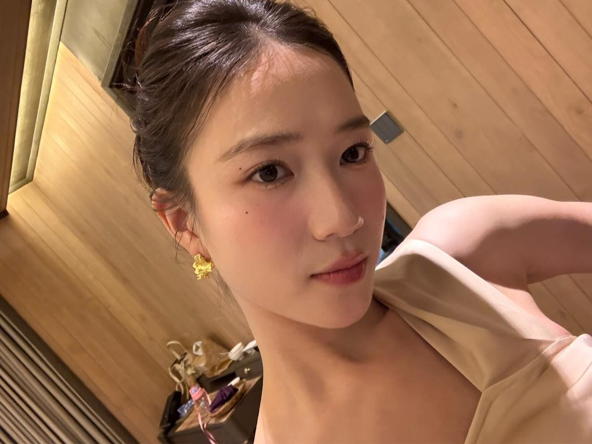 Sau khi kết hôn với JustaTee và sinh con, Trâm Anh chủ yếu lui về chăm sóc gia đình. Dù không hoạt động nghệ thuật, cô vẫn hút hơn 500.000 người theo dõi trên mạng xã hội.