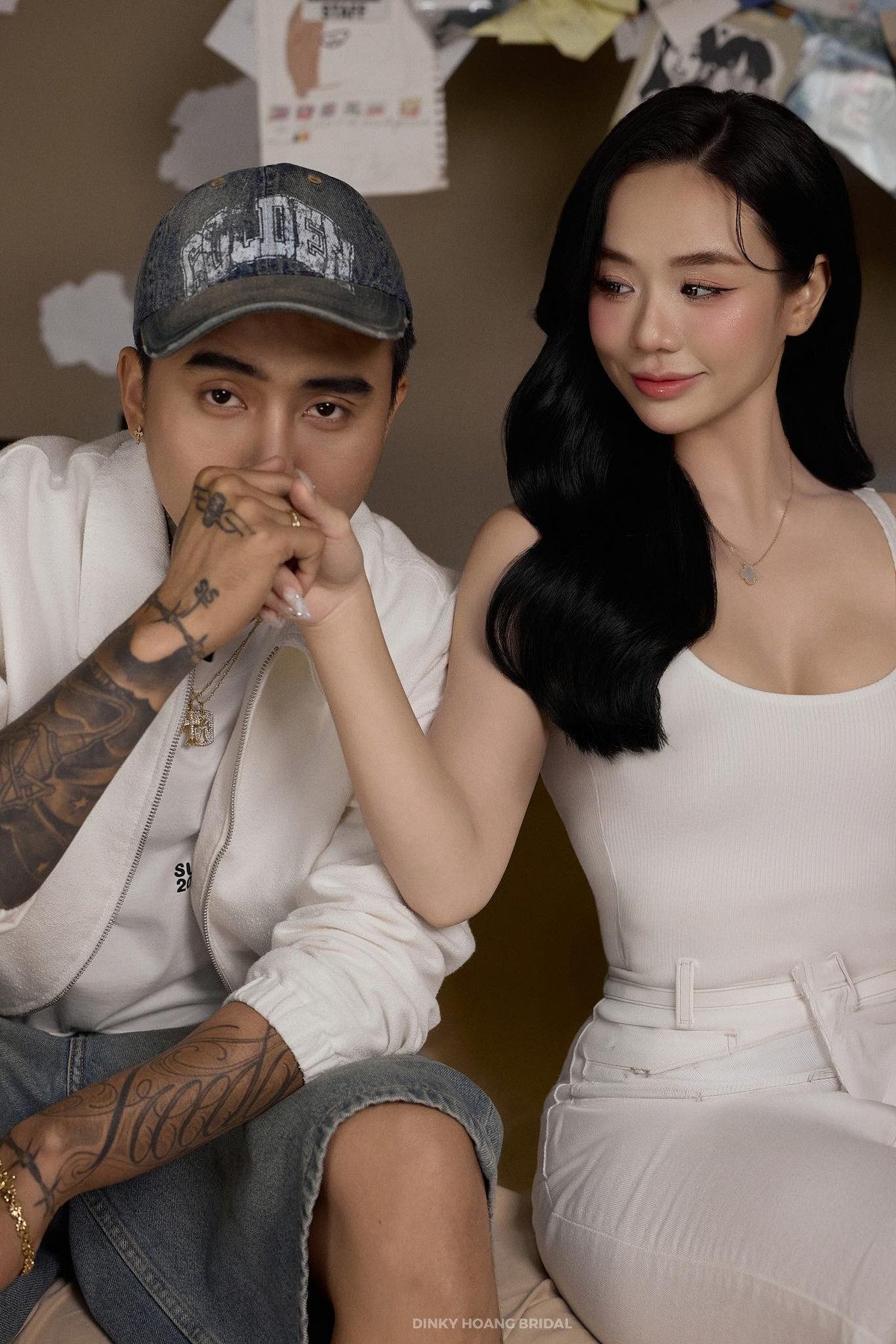 Sau biến cố hôn nhân, cô tìm thấy bến đỗ mới bên nam ca sĩ Đạt G vào năm 2021 và tạo nên một chuyện tình khiến nhiều người trầm trồ, ngưỡng mộ.