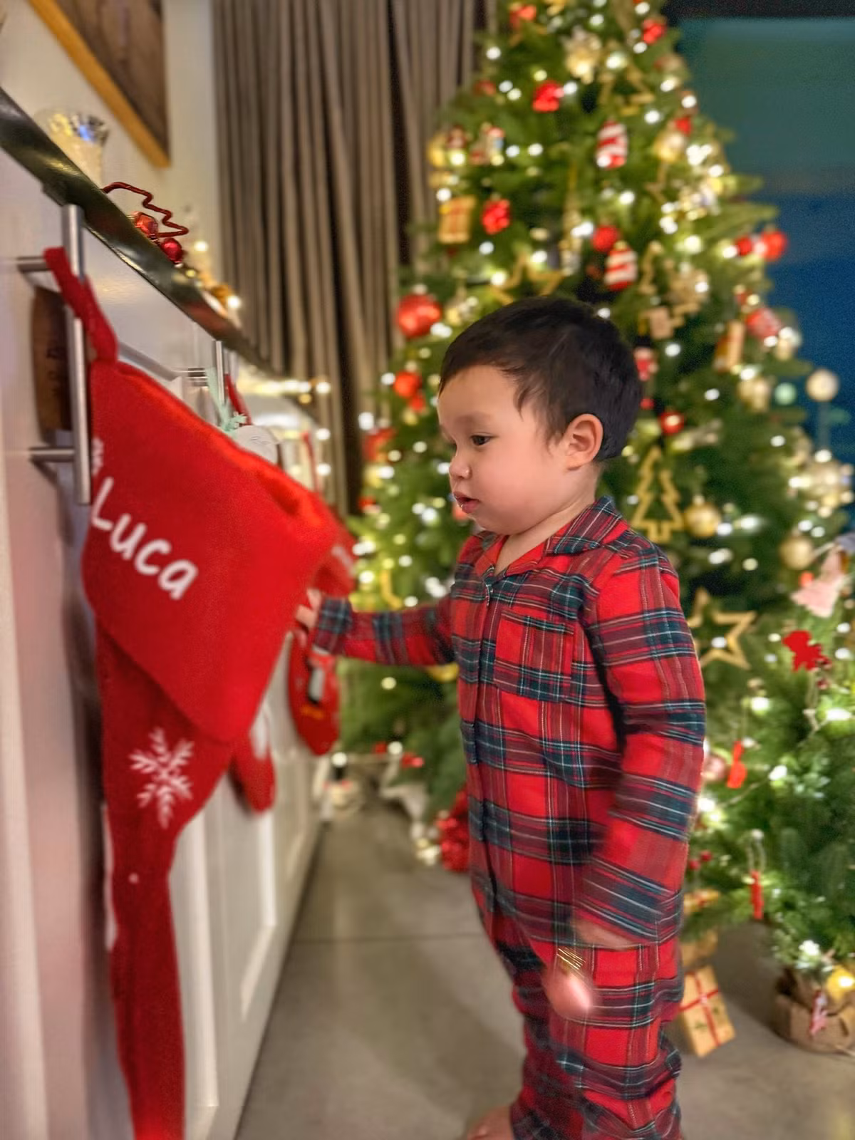 Căn hộ của Hà Anh rộng 170 m2 nhưng cô chỉ tập trung trang trí ở khu vực sinh hoạt chung, nơi tiếp khách.