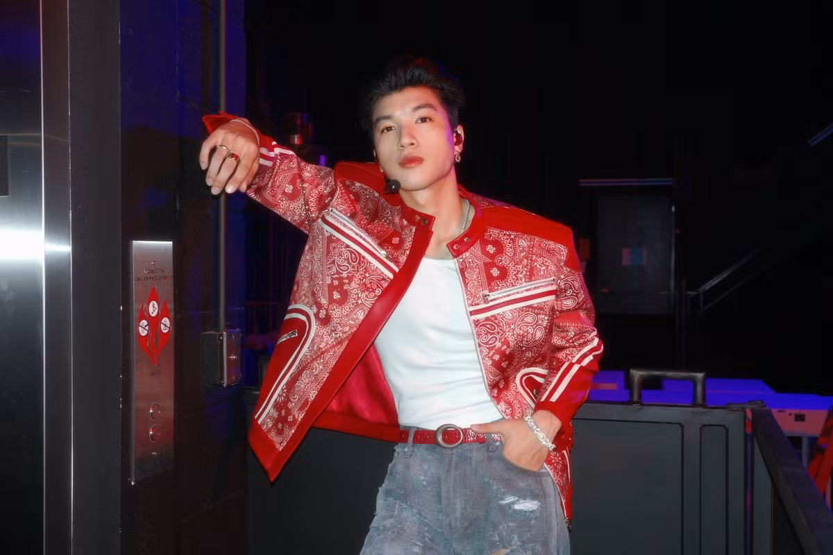 HIEUTHUHAI gửi lời tới khán giả sau đêm diễn: "Cảm ơn, Las Vegas, vì tất cả tình yêu. Thật sự biết ơn và trọn vẹn". Ảnh: FB HIEUTHUHAI