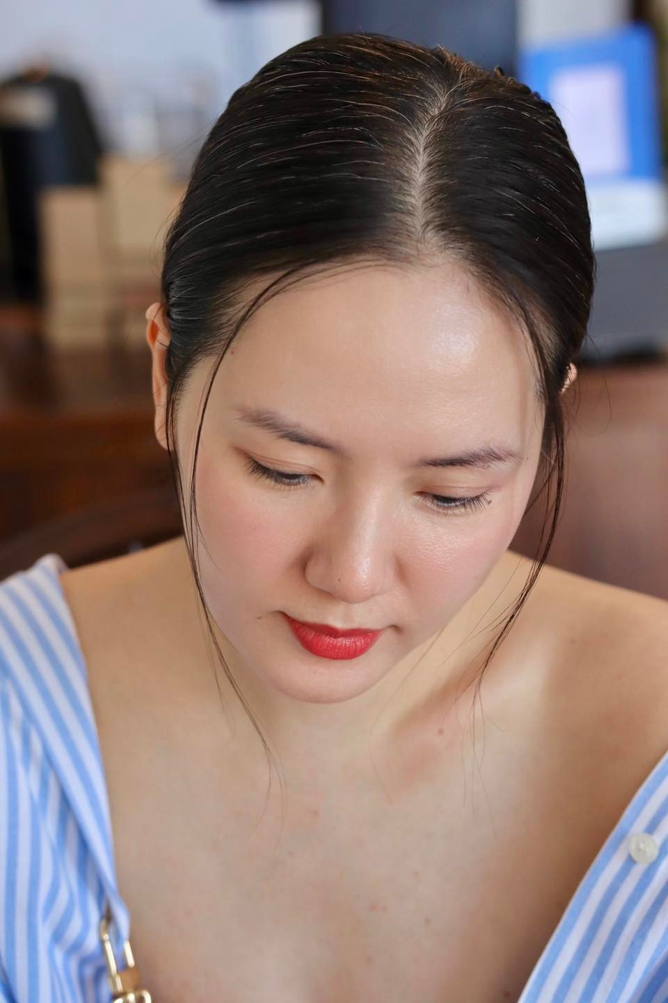 Cô vẫn giữ được diện mạo trẻ trung nhờ duy trì chế độ sinh hoạt điều độ, thường xuyên tập yoga, chơi golf và ăn uống khoa học. Ảnh: FB Tran Phuong Linh