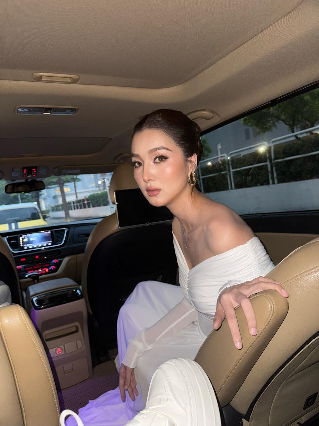 Hình ảnh đời thường của Tuệ Như cũng nhận được nhiều quan tâm.