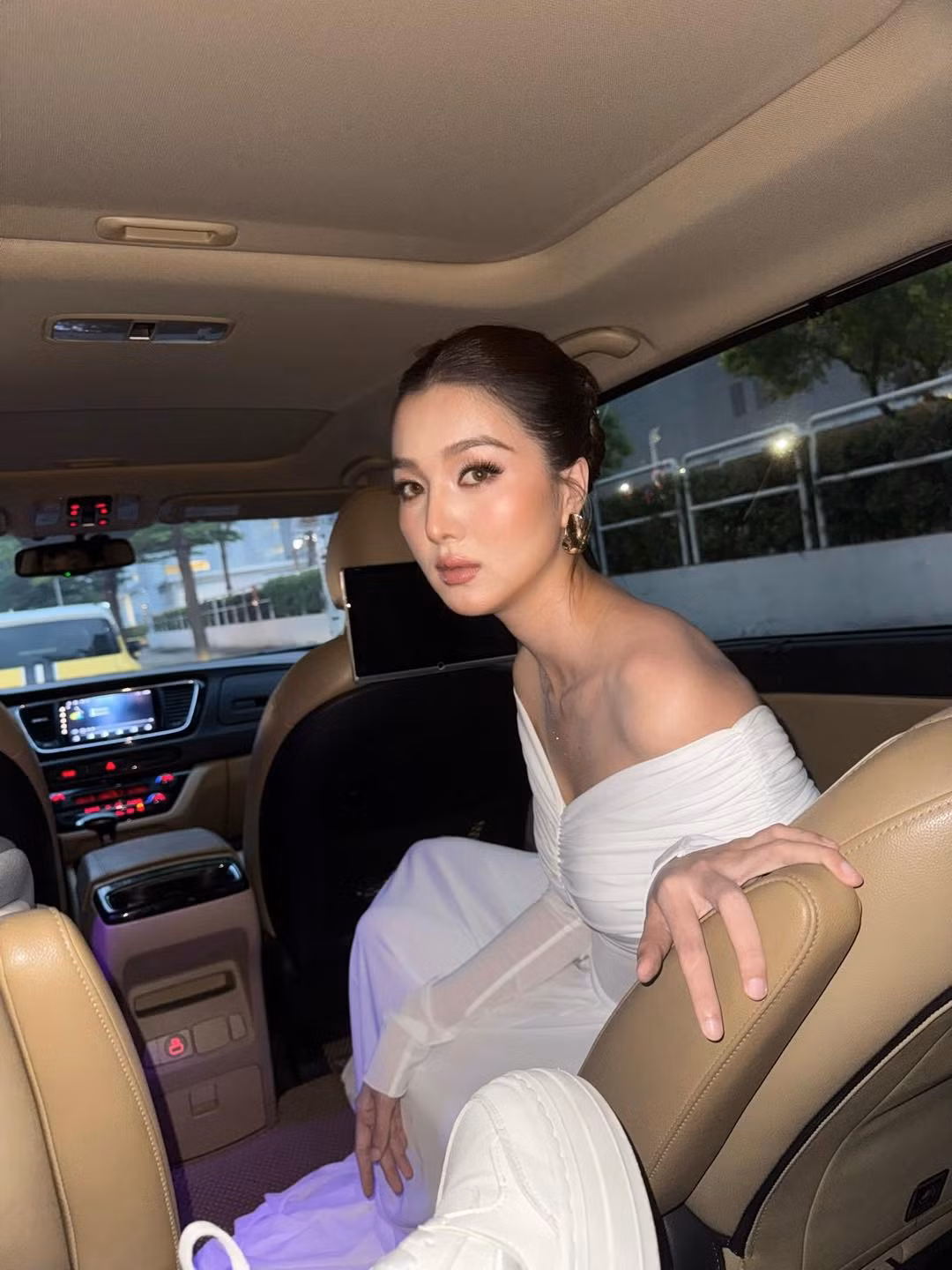 Hình ảnh đời thường của Tuệ Như cũng nhận được nhiều quan tâm.