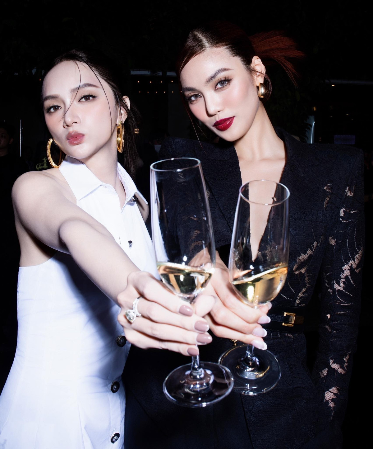 Lan Khuê diện "cây" hàng hiệu đọ sắc hoa hậu Hương Giang. Ảnh: FB Lan Khue