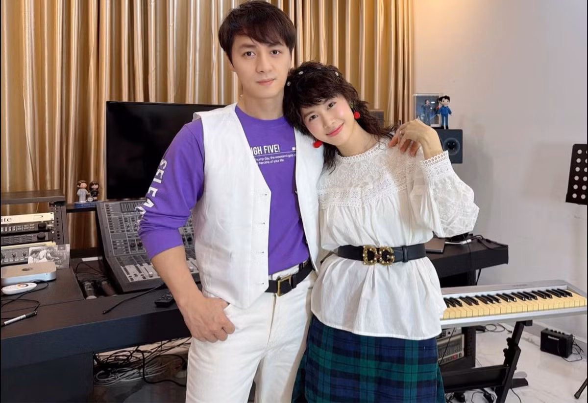 Nhắc lại chặng đường 20 năm gắn bó, Thuỷ Anh cho biết cô vô cùng tự hào khi có một cuộc hôn nhân viên mãn với người đàn ông luôn ấm áp, trách nhiệm. Tổ ấm của họ hiện nay thêm trọn vẹn với ba cậu con trai ngoan ngoãn.