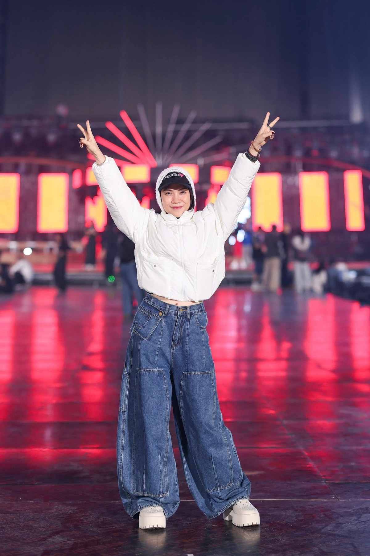 Ca sĩ Mỹ Tâm check in trên sân khấu cho liveshow sắp tới. Ảnh: FB My Tam