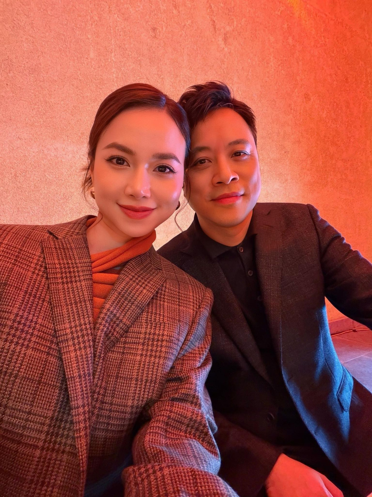 Gu thời trang sành điệu của mỹ nhân họ Đinh cũng khiến nhiều chị em phụ nữ trầm trồ.