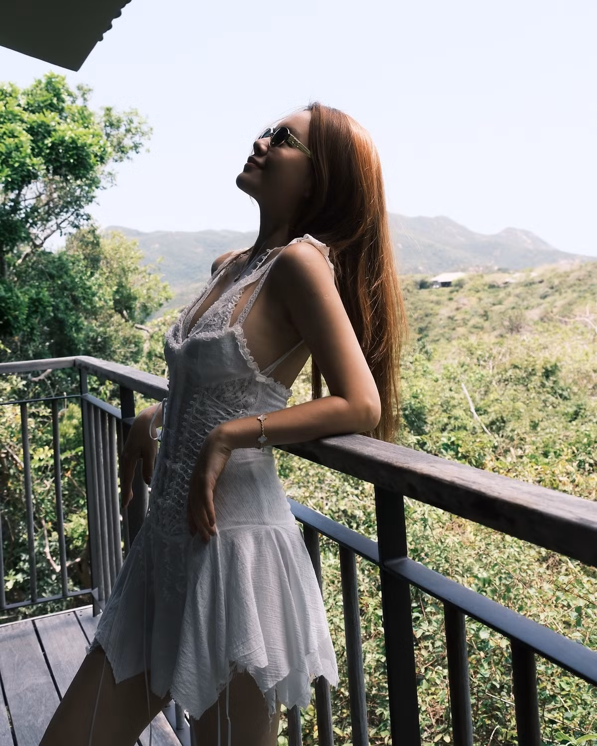 Dù đã ly hôn từ năm 2018, Phạm Quỳnh Anh vẫn giữ mối quan hệ tốt với chồng cũ - "ông bầu" Quang Huy. Cô vẫn giữ sức hút riêng trong sự nghiệp, cũng như có sự viên mãn trong tình yêu khiến nhiều người ngưỡng mộ. Ảnh: FB Phạm Quỳnh Anh