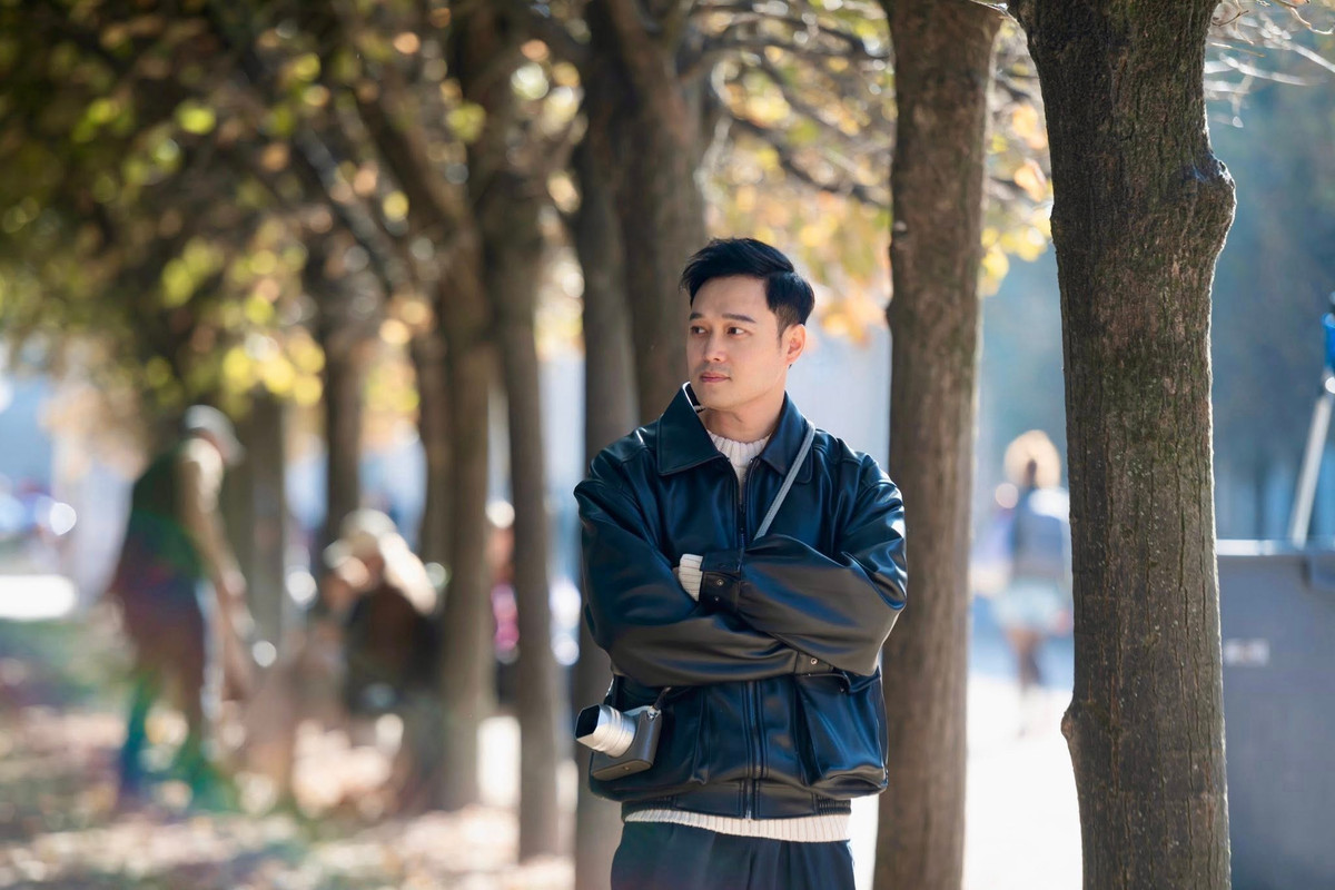 Quang Vinh dạo chơi mùa thu châu Âu. Ảnh: FB Quang Vinh