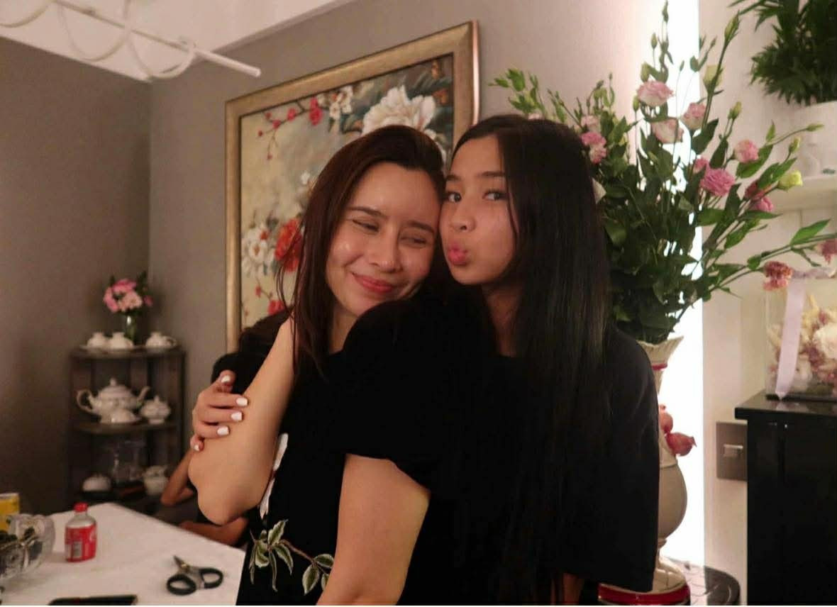 Trên trang cá nhân, Lưu Hương Giang thường xuyên chia sẻ những khoảnh khắc đời thường cùng các con.