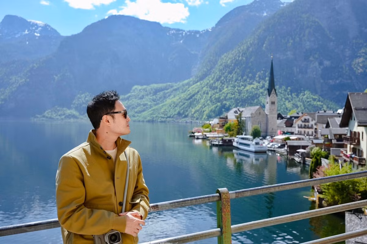 Tuy nhiên, anh hiếm khi khoe khoang hay phô trương tài sản.