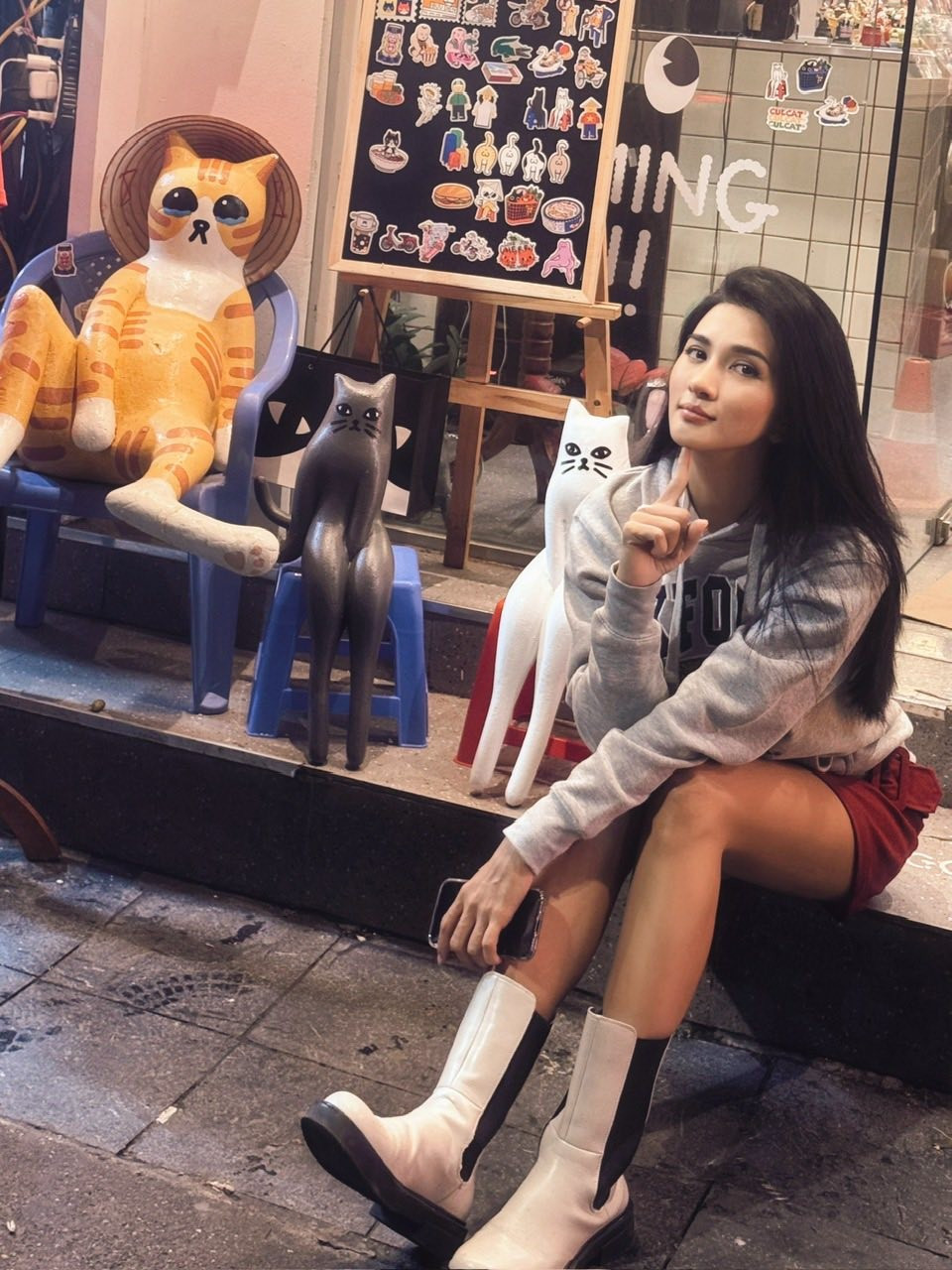 Diện mạo trẻ trung của Kim Tuyến khiến nhiều người bất ngờ, bởi trông cô chẳng khác nào những cô gái đôi mươi.