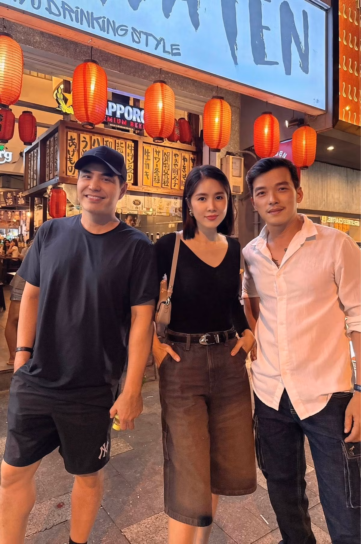 Lê Phương hội ngộ hai bạn diễn thân thiết Trung Dũng và Peter Phạm. Ảnh: FB Lê Phương