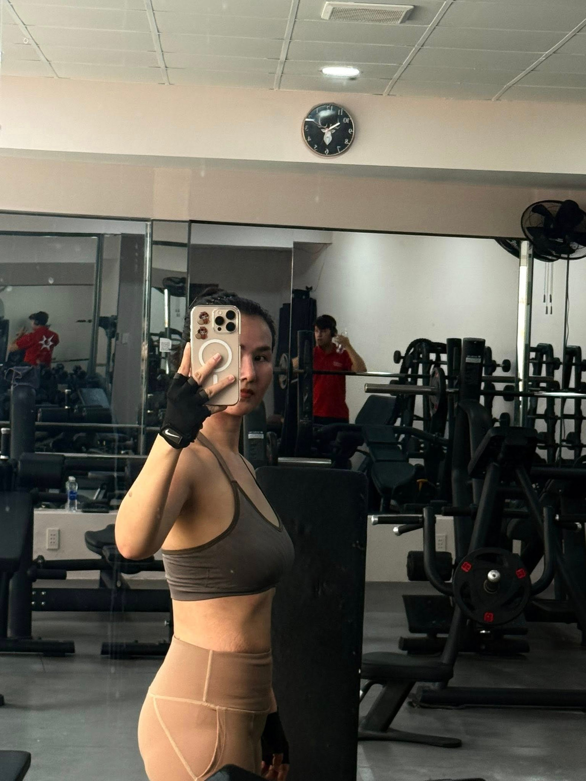 Tin tức sao Việt 1/12: Ca sĩ Võ Hạ Trâm quay trở lại tập luyện sau quãng thời gian chạy show. Ảnh: FB Võ Hạ Trâm