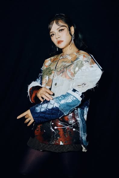 Diễn viên Thu Quỳnh ví: "Em vẫn là "Kẻ Mộng Du" sống giữa trần gian". Ảnh: FB Nguyễn Thu Quỳnh