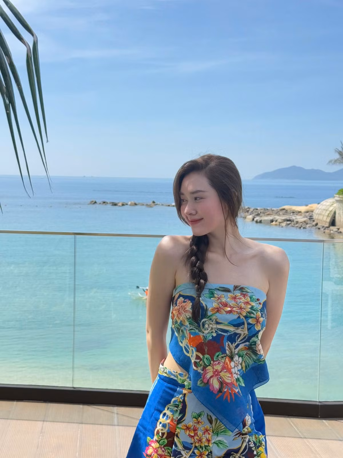 Đặc biệt, làn da trắng hồng tự nhiên, mịn màng của Á hậu Tường San luôn là tâm điểm chú ý. Ảnh: FB Nguyễn Tường San