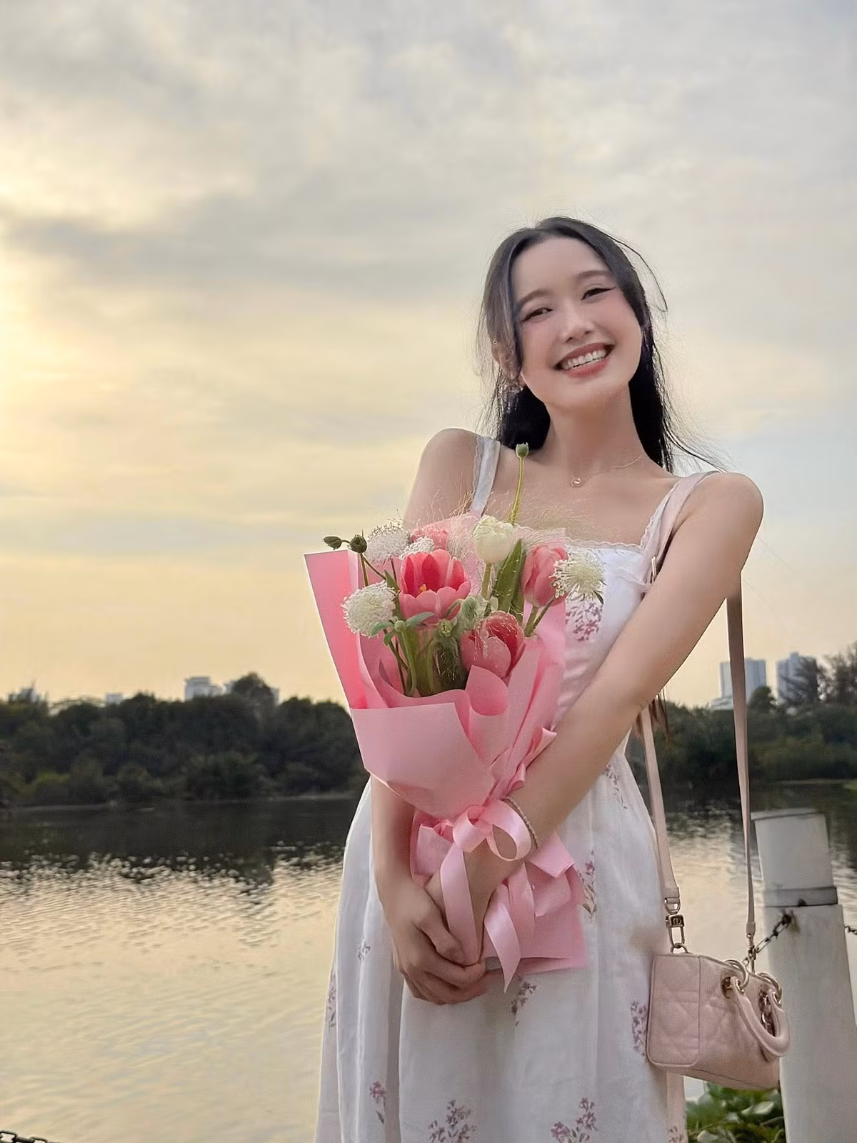 Ở tuổi 34, Nhung Gumiho vẫn giữ được vẻ ngoài trẻ trung đáng ngưỡng mộ.