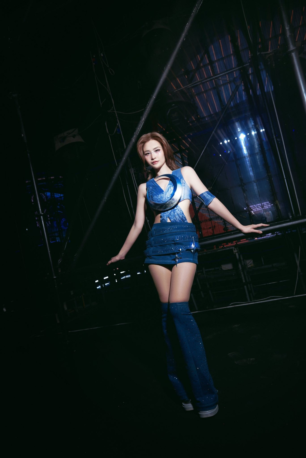 Các sản phẩm âm nhạc mới của cô đều được đón nhận nồng nhiệt và đạt thành tích cao trên bảng xếp hạng. Ảnh: FB Đông Nhi