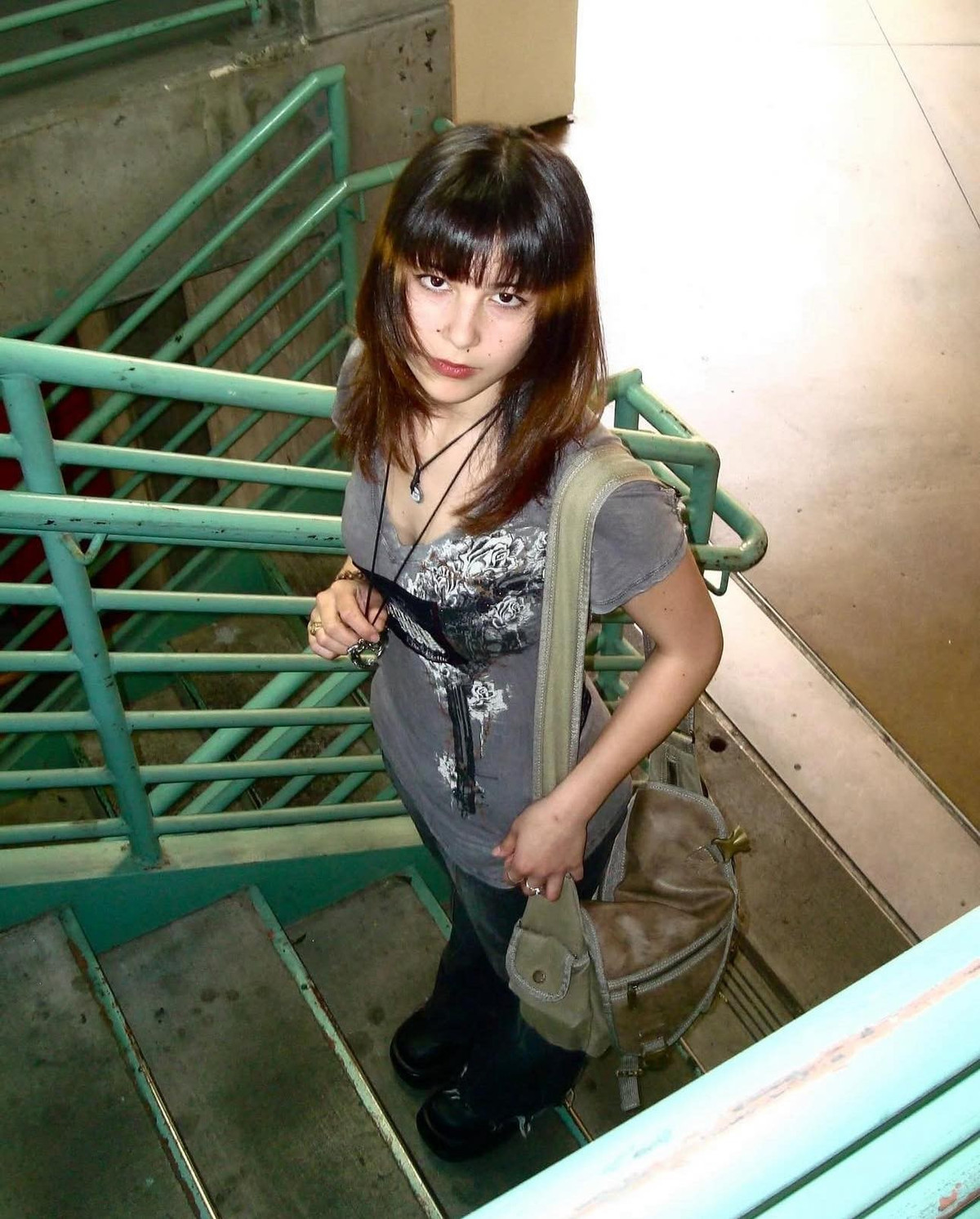 Bên cạnh thành tích thể thao, diện mạo của Alysa Liu cũng là chủ đề được netizen bàn tán sôi nổi.