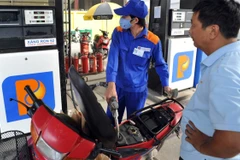 Giá xăng hôm nay 29/8: Đồng loạt tăng?