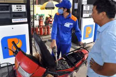 Giá xăng hôm nay 29/8: Đồng loạt tăng?