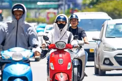 Miền Bắc, miền Trung nắng nóng như đổ lửa