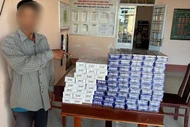 Bắt giữ người đàn ông vận chuyển gần 800 bao thuốc lá lậu
