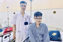 Trẻ 15 tuổi tắc ruột vì một miếng măng chưa tiêu hóa