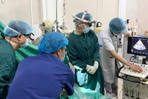 Chỉ từ sốt, nôn trẻ 11 tuổi nhanh chóng sốc tim nguy kịch