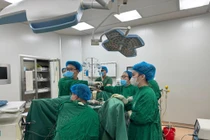 Thiếu máu nặng, phải cắt tử cung vì chủ quan rong kinh