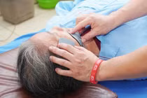 Nhận biết, điều trị đau dây thần kinh mặt hiệu quả từ sớm