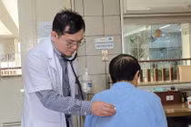 'Nốt mờ' bằng hạt đậu ở phổi, dễ ung thư đe dọa tính mạng