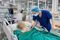 Uống rượu trên 10 năm, nhiều người nguy kịch vì xơ gan