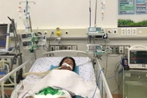 Trẻ 12 tuổi tím tái, suy hô hấp vì sốt xuất huyết