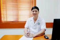 Khám sức khỏe định kỳ phát hiện ung thư vòm họng, dấu hiệu nào nhận biết?