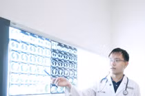 Người phụ nữ Hà Nội viêm phổi do 5 chủng vi khuẩn, virus và nấm khác nhau 