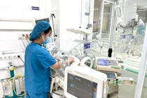 Hành trình cứu trẻ mới sinh đã bước vào cuộc chiến sinh tồn
