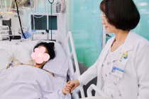 Người phụ nữ 42 tuổi mắc Hội chứng trái tim tan vỡ 