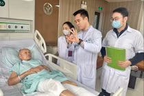 Nối vi phẫu giúp thương binh thoát khỏi vết thương kéo dài 50 năm